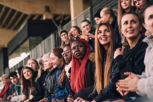 体育教师培训班违法吗(图1)